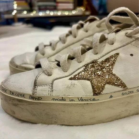 Golden Goose White and Gold Sneakers with Box - Picture 5 of 8